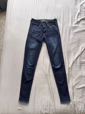 American Eagle Super Stretch Skinny Jeans (Dark Blue)